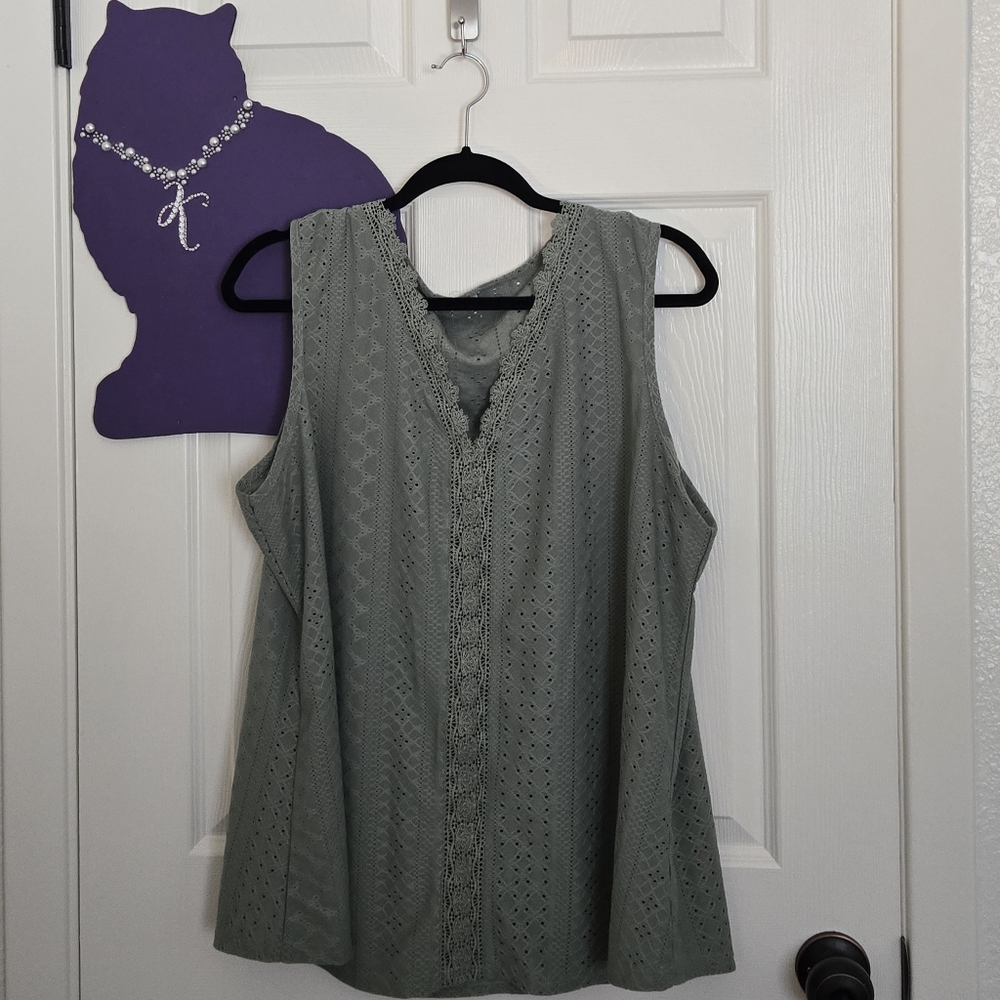 Sleeveless Blouse